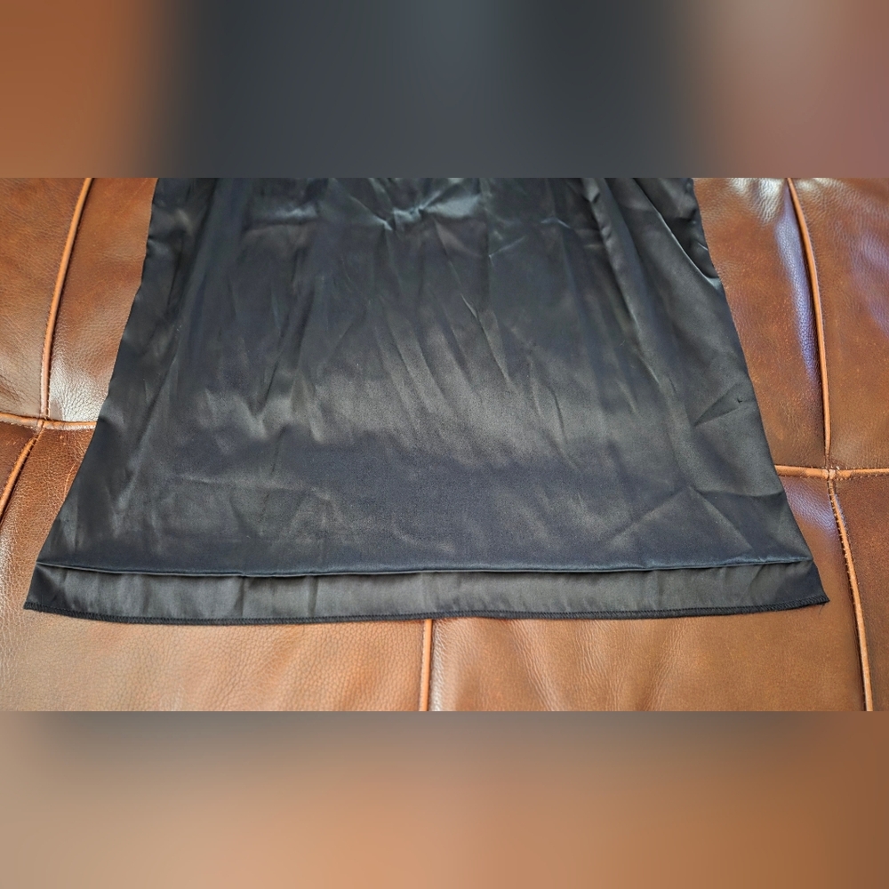 Theory Black Silk Sleeveless Blouse Size Small - Picture 6 of 10